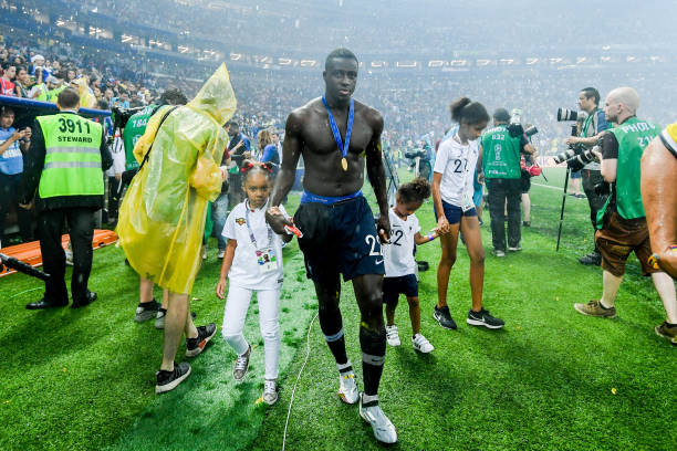 在现代足球 在现代足球