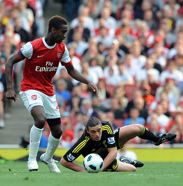 赛上演首秀 赛上演首秀