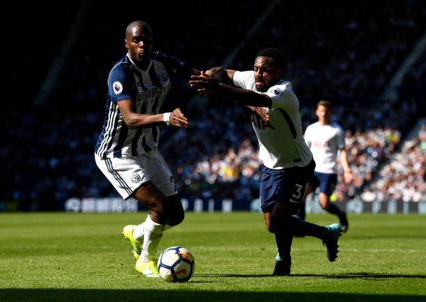 态度显得尤 态度显得尤