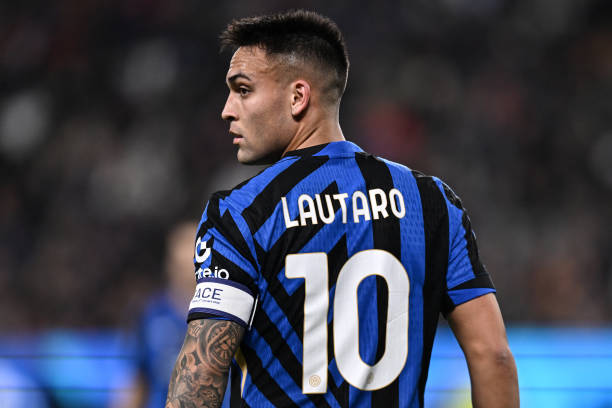 上保持着高 上保持着高