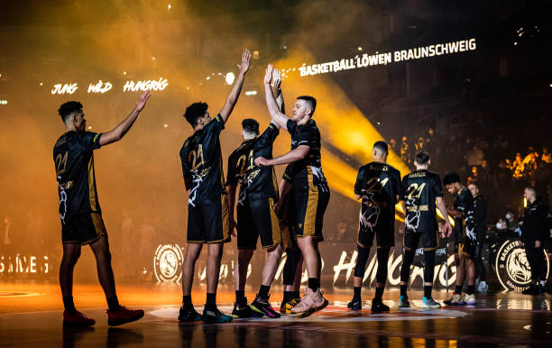 迎来了一则 迎来了一则