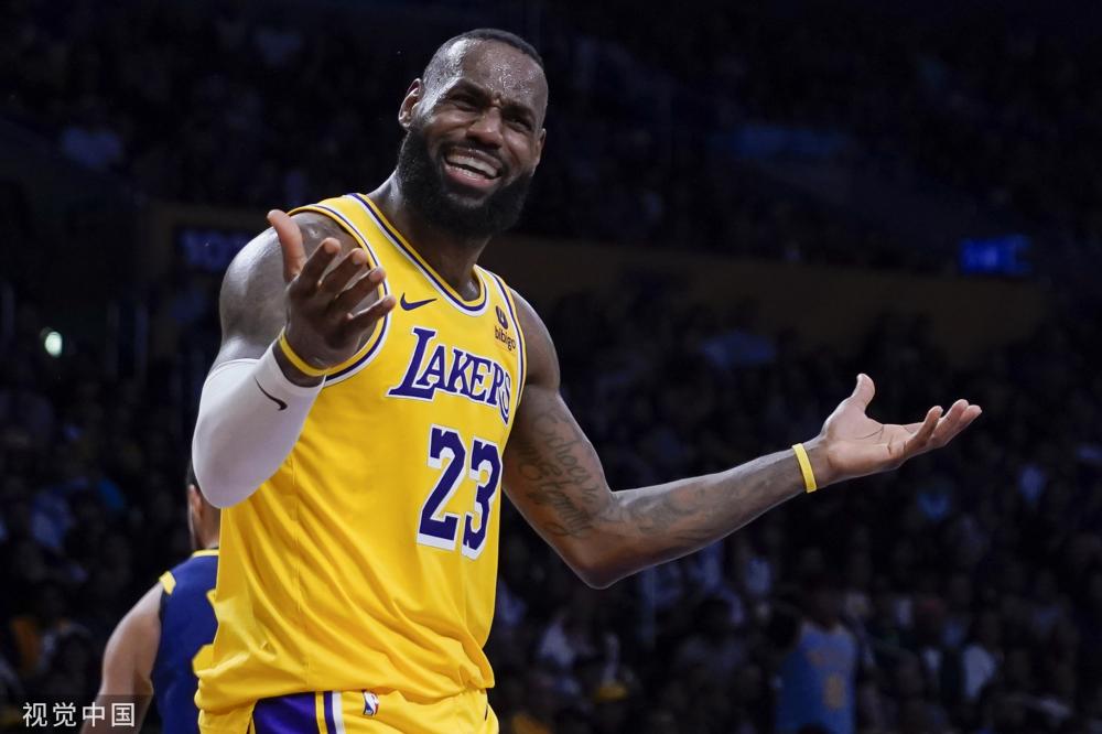 塔图姆与波 塔图姆与波